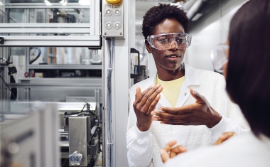 Batteriezellenhersteller CustomCells setzt auf interdisziplinäre Entwicklung