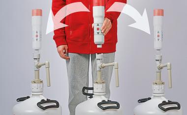 Flexible akkubetriebene Fasspumpe für Chemikalien