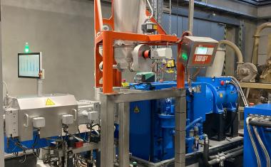 Extrusionsanlage für Düngemittelstäbchen im Düngemittelwerk Coswig