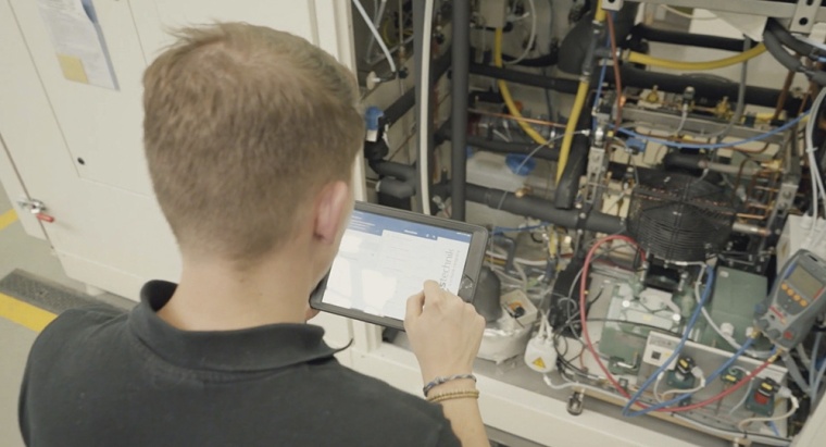 Die Servicetechniker von Weiss Umwelttechnik können per App jederzeit alle...