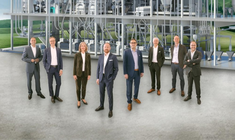 Die Geschäftsleitung der Bühler Group: Dr. Holger Feldhege, Dr. Mark Macus,...