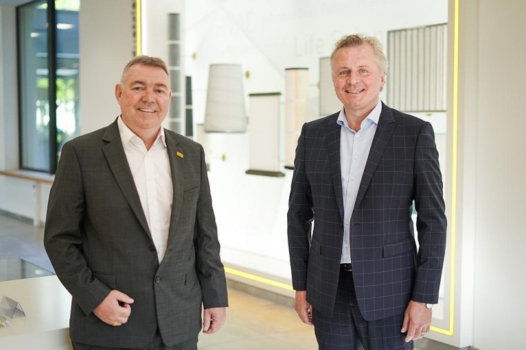 Peter Wink und Norbert Gregor. Foto: Hengst Filtration/Christopher Köster