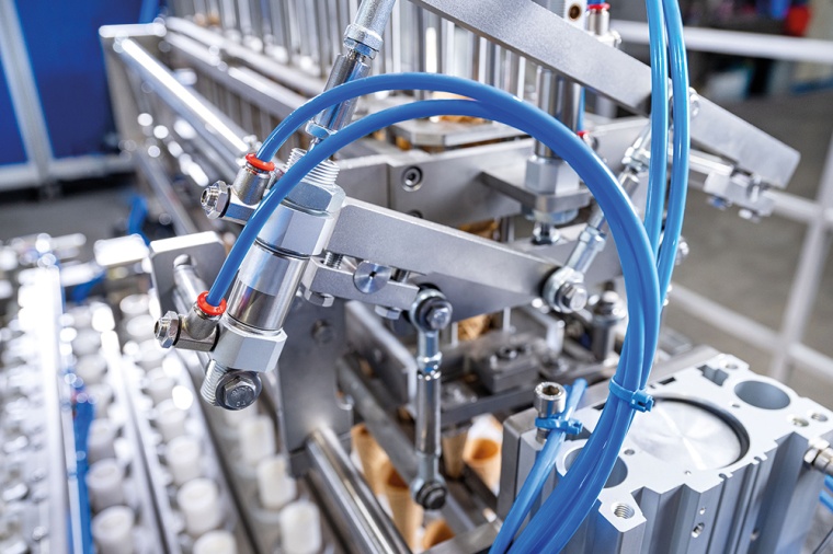 Abb. 1: Detailansicht auf den Waffeldispenser.  | © Timo Lutz Werbefotografie...