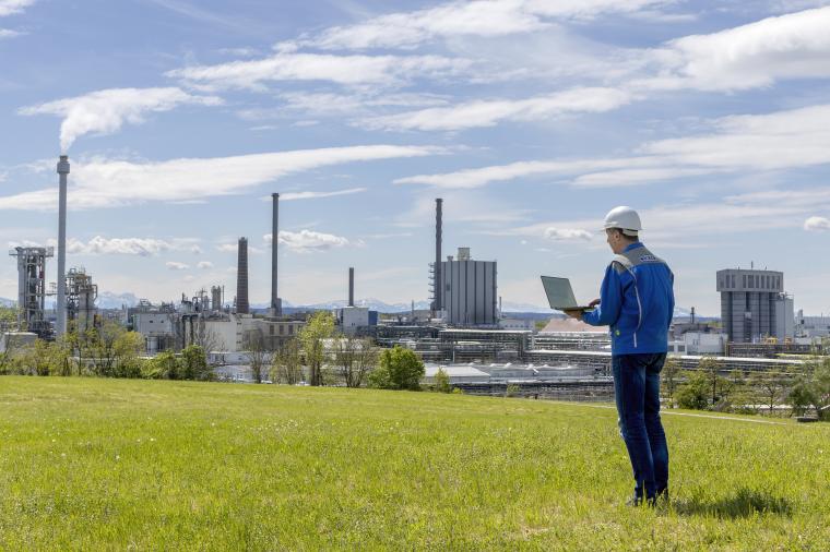 Alle Daten im Blick: Zusammen mit der Software von AllocNow kann WACKER nun...